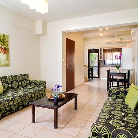 כריסי אמודיה Golden Sunrise Apartments מראה חיצוני תמונה