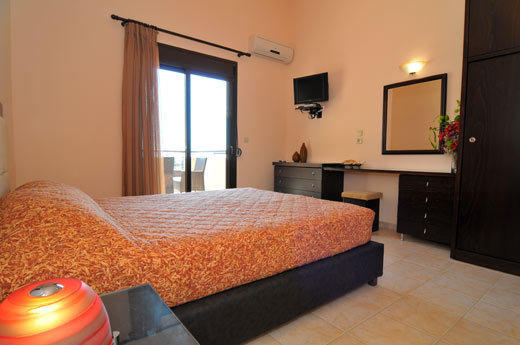 כריסי אמודיה Golden Sunrise Apartments מראה חיצוני תמונה