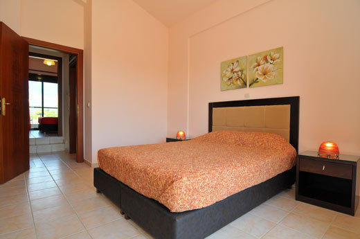 כריסי אמודיה Golden Sunrise Apartments מראה חיצוני תמונה